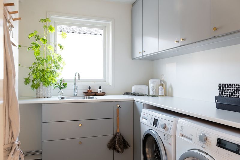 Kakling i tvättrum för bostadsrättsförening. Hägersten Mälarhöjden